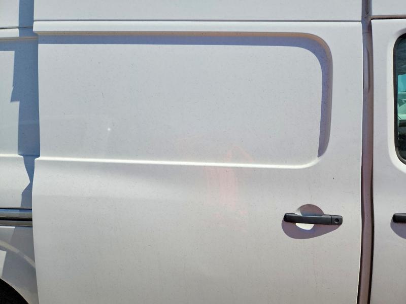 61588596 :رقم المزاد ، 1N6AF0LYXJN818602 vin ، 2018 Nissan Nv مزاد بيع
