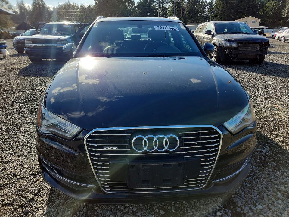 Продажа на аукционе авто 2016 Audi A3, vin: WAUTPBFF7GA115003, номер лота: 70177886