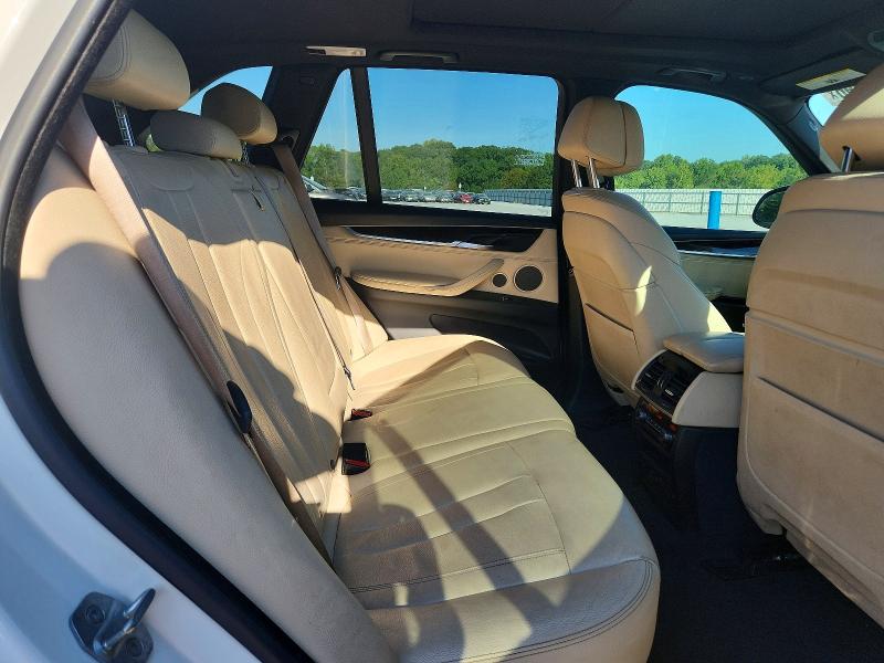 68040696 :رقم المزاد ، 5UXKT0C55J0W01993 vin ، 2018 Bmw X5 مزاد بيع