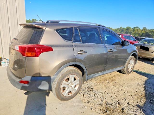 Продажа на аукционе авто 2015 Toyota Rav4, vin: JTMZFREV4FD073064, номер лота: 70682756