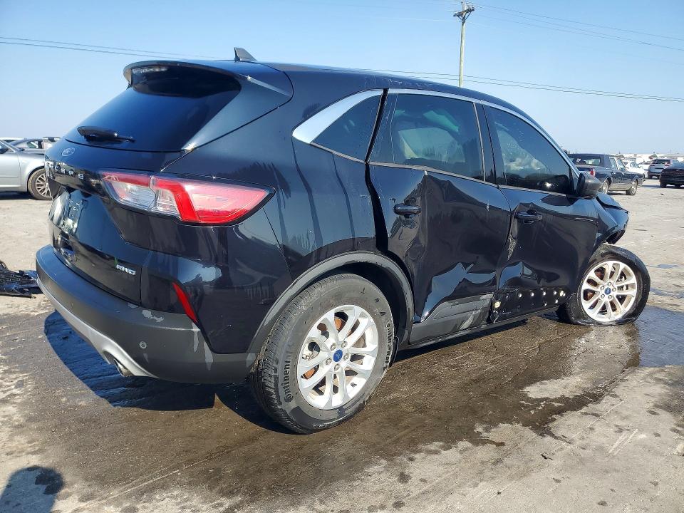 Продаж на аукціоні авто 2022 Ford Escape, vin: 1FMCU9G64NUB13705, номер лоту: 67896476