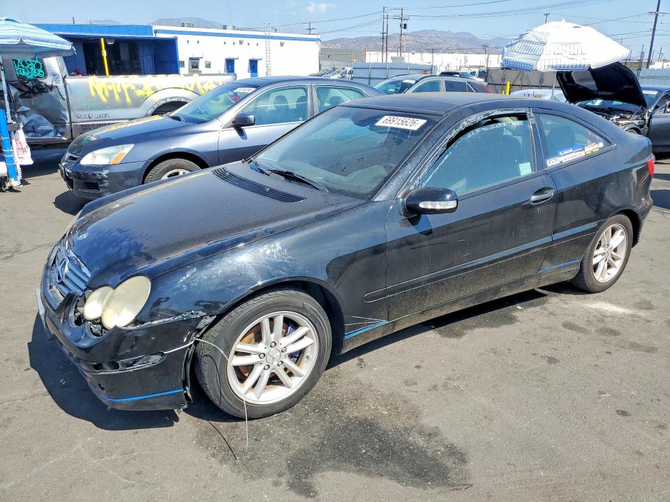 2002 Mercedes-benz C მანქანა იყიდება აუქციონზე, vin: WDBRN47J72A199381, აუქციონის ნომერი: 69915626