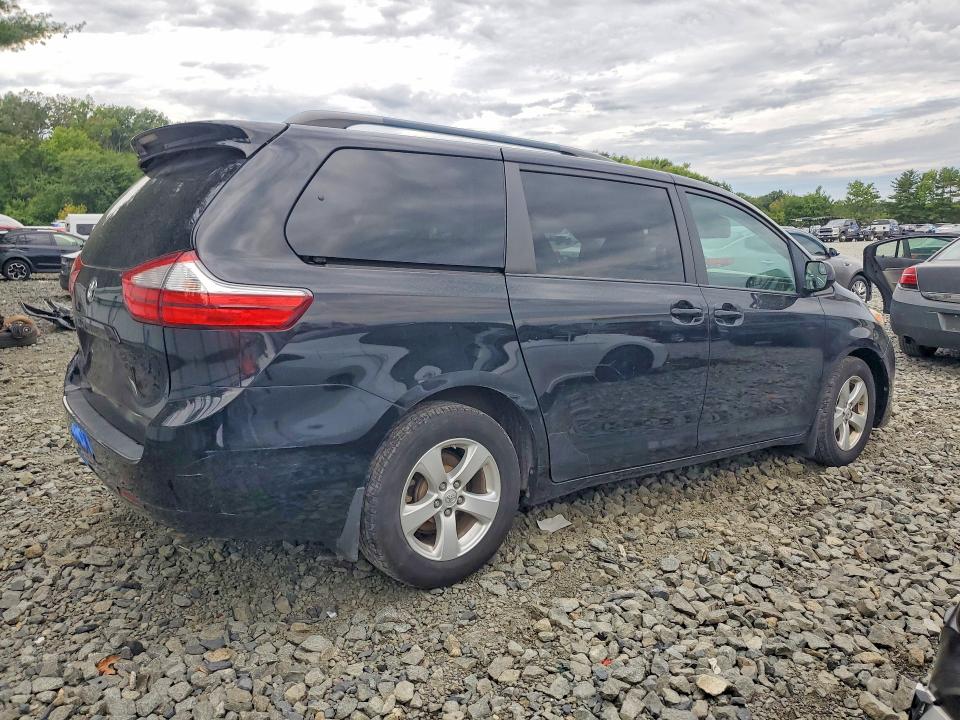Продаж на аукціоні авто 2016 Toyota Sienna, vin: 5TDKK3DC2GS751343, номер лоту: 67024646