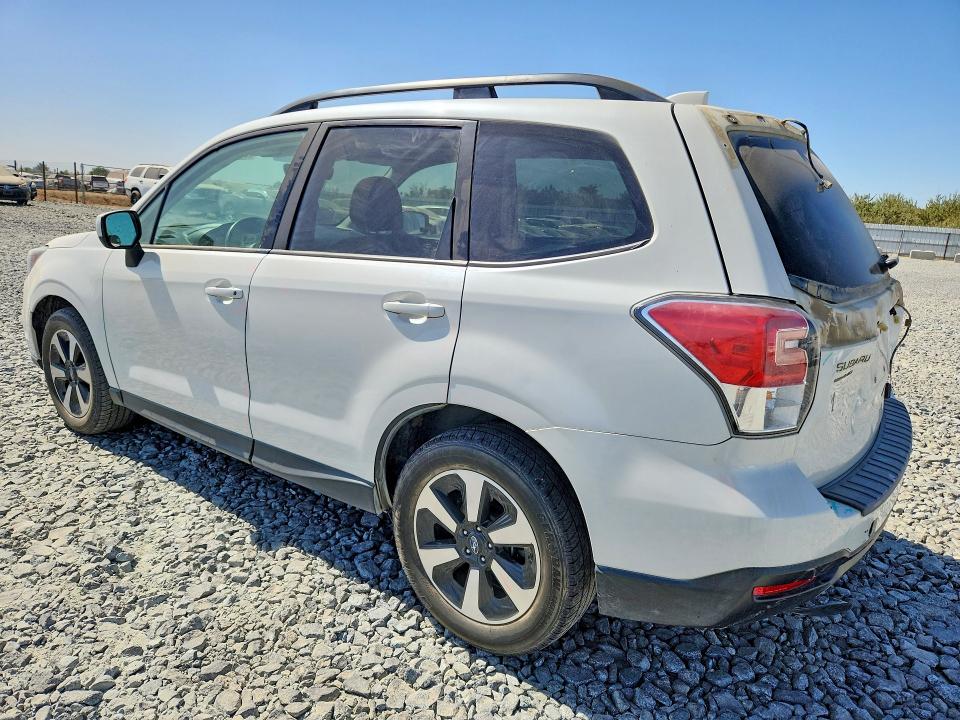 Продаж на аукціоні авто 2018 Subaru Forester, vin: JF2SJAEC6JH593804, номер лоту: 70168336