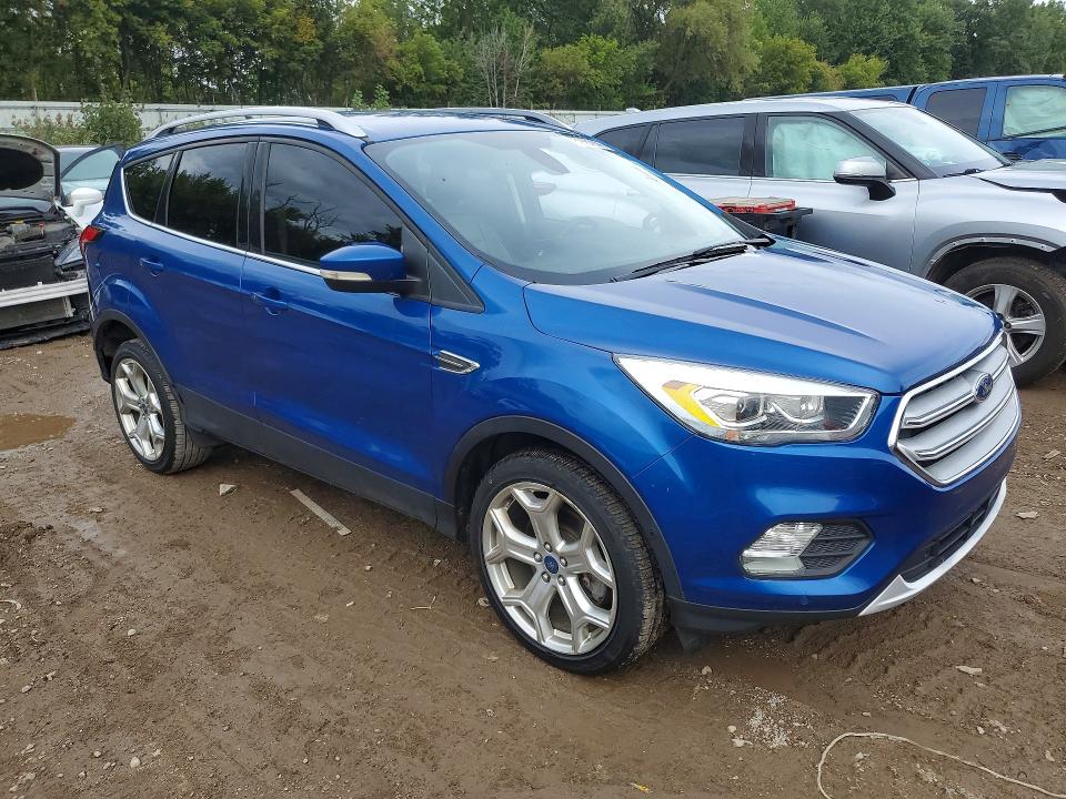 Продажа на аукционе авто 2019 Ford Escape, vin: 1FMCU9J90KUC50557, номер лота: 69667896