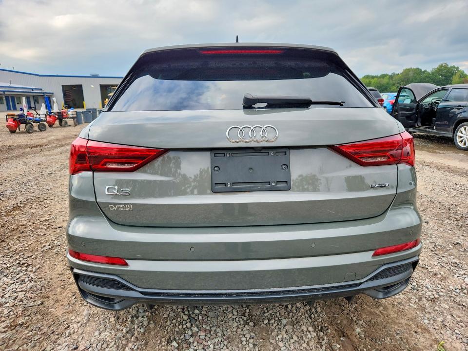 2021 Audi Q3 მანქანა იყიდება აუქციონზე, vin: WA1EECF37M1092597, აუქციონის ნომერი: 68987816