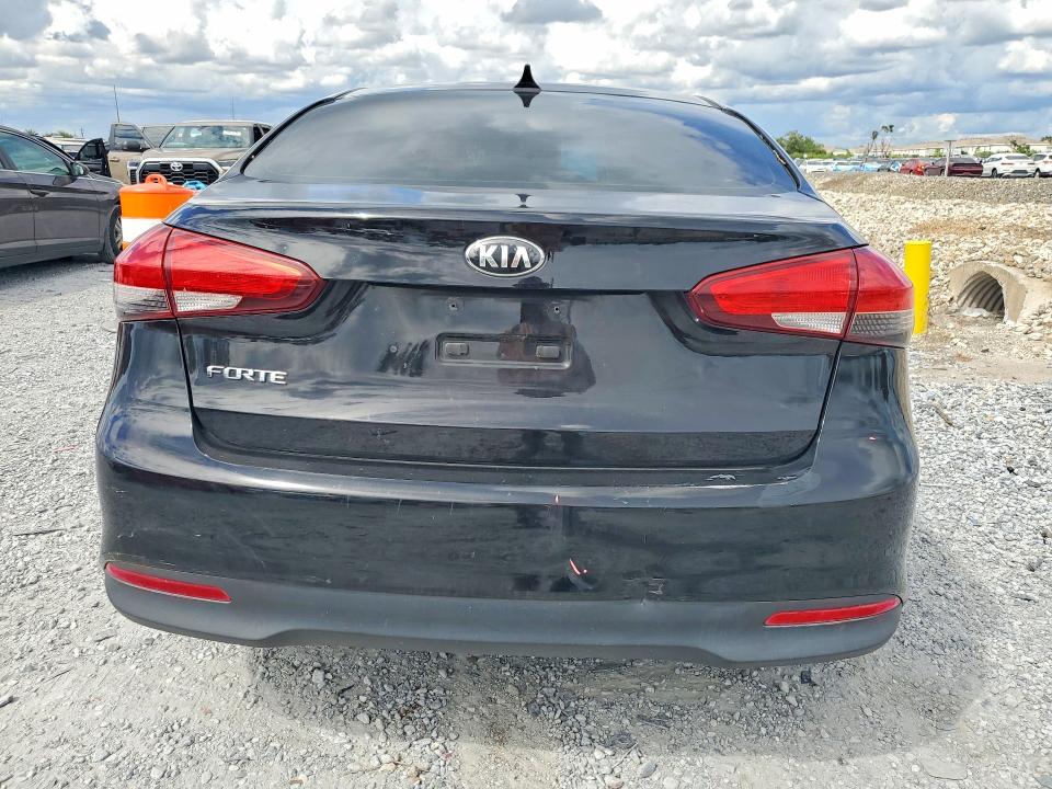 Продаж на аукціоні авто 2018 Kia Forte, vin: 3KPFK4A76JE240573, номер лоту: 71056756