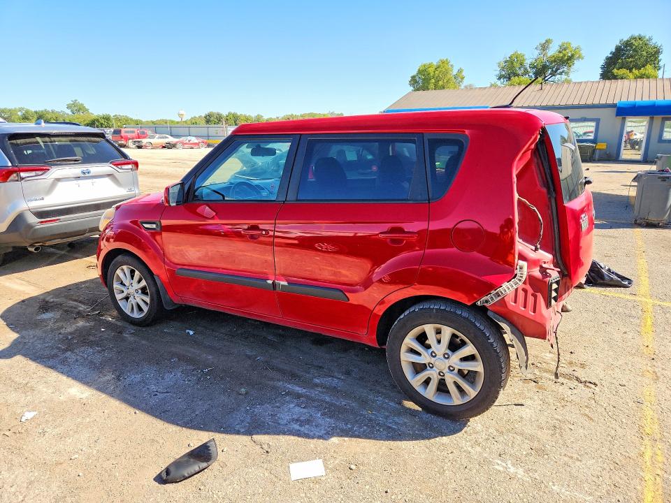68841846 :رقم المزاد ، KNDJT2A58D7632467 vin ، 2013 Kia Soul مزاد بيع
