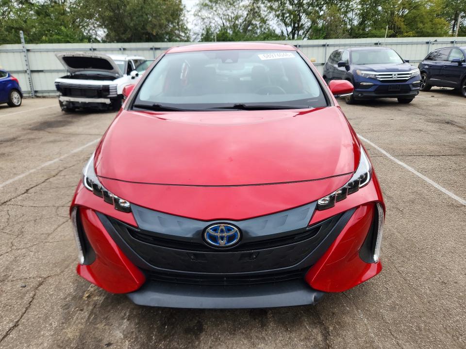 68974046 :رقم المزاد ، JTDKARFP6L3139583 vin ، 2020 Toyota Prius Prime مزاد بيع