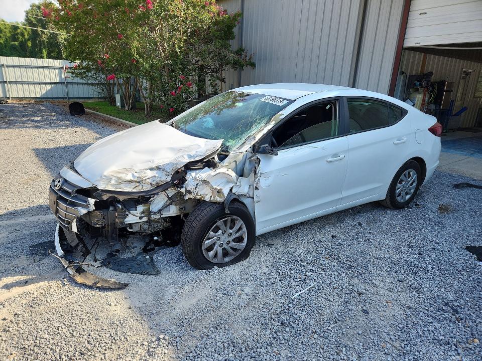 2020 Hyundai Elantra მანქანა იყიდება აუქციონზე, vin: 5NPD74LF4LH500626, აუქციონის ნომერი: 68196516