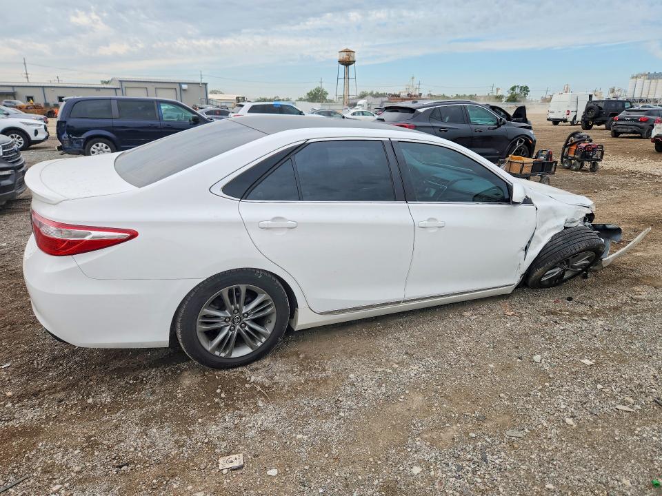 2017 Toyota Camry მანქანა იყიდება აუქციონზე, vin: 4T1BF1FK5HU300817, აუქციონის ნომერი: 68777316