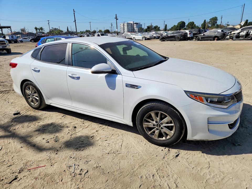 70807836 :رقم المزاد ، 5XXGT4L36JG206443 vin ، 2018 Kia Optima مزاد بيع