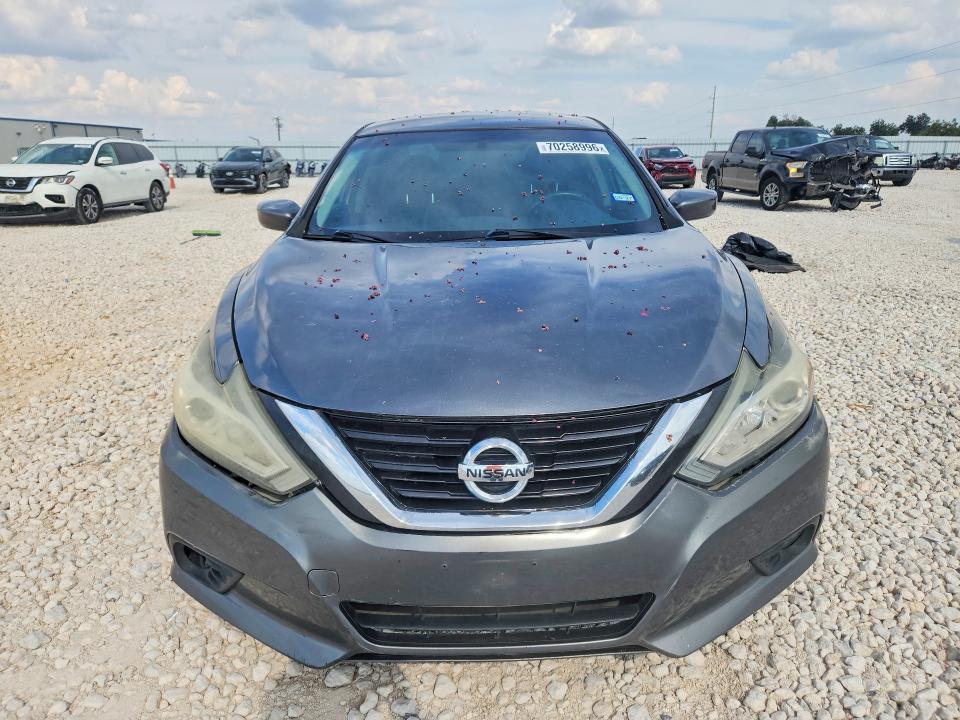 2017 Nissan Altima მანქანა იყიდება აუქციონზე, vin: 1N4AL3APXHC171234, აუქციონის ნომერი: 70258996