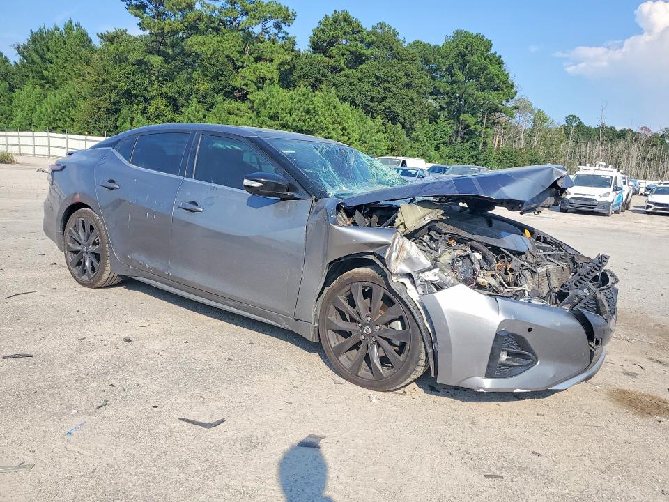 67242836 :رقم المزاد ، 1N4AA6EVXLC381244 vin ، 2020 Nissan Maxima مزاد بيع