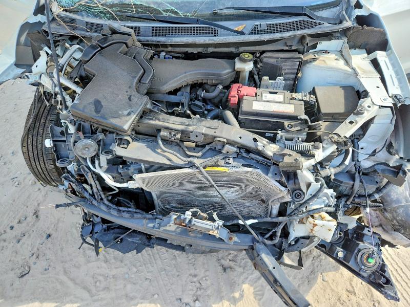67733576 :رقم المزاد ، JN1BJ1CP7JW500632 vin ، 2018 Nissan Rogue Sport مزاد بيع