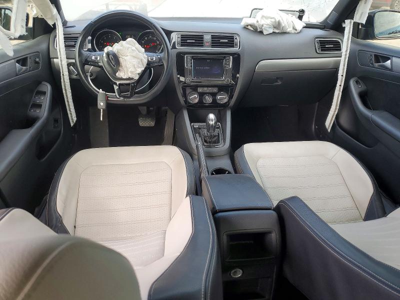 69111786 :رقم المزاد ، 3VWD17AJ7GM254923 vin ، 2016 Volkswagen Jetta مزاد بيع