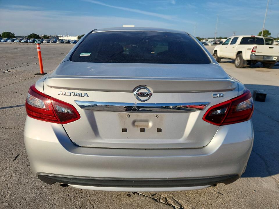 70668546 :رقم المزاد ، 1N4AL3AP2HN316285 vin ، 2017 Nissan Altima مزاد بيع