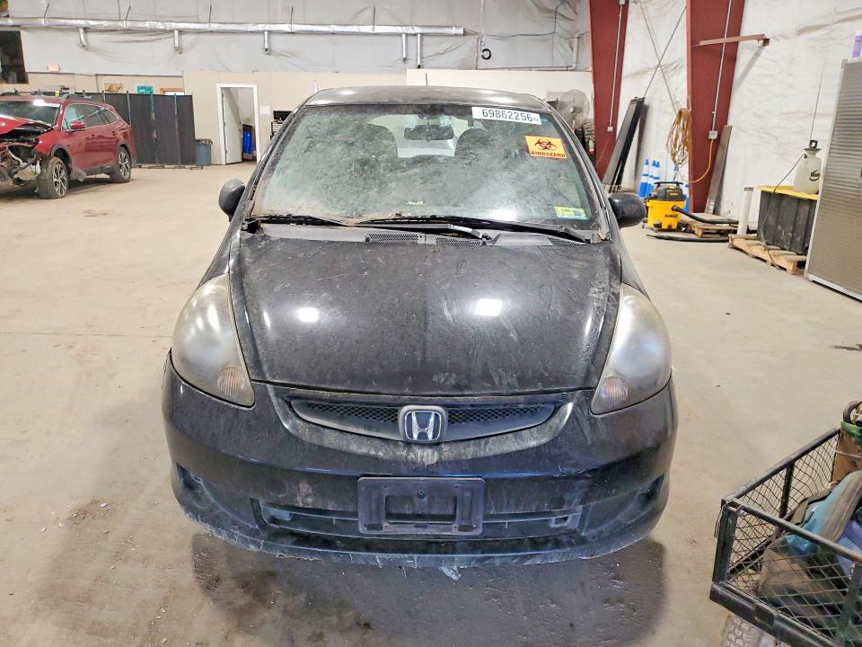 69862256 :رقم المزاد ، JHMGD37478S060076 vin ، 2008 Honda Fit مزاد بيع