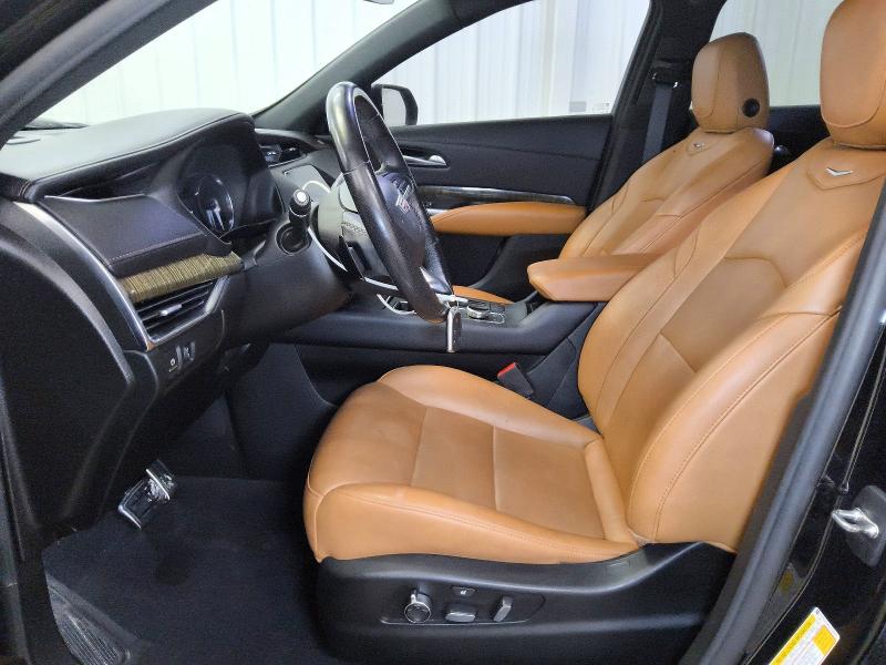 65241286 :رقم المزاد ، 1GYFZER46LF129424 vin ، 2020 Cadillac Xt4 مزاد بيع