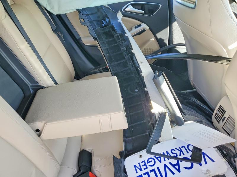 69131506 :رقم المزاد ، WDDSJ4GB1FN215148 vin ، 2015 Mercedes-benz Cla مزاد بيع
