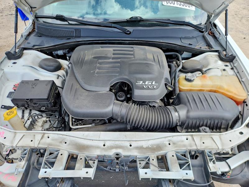 68013586 :رقم المزاد ، 2C3CCABGXKH648050 vin ، 2019 Chrysler 300 مزاد بيع