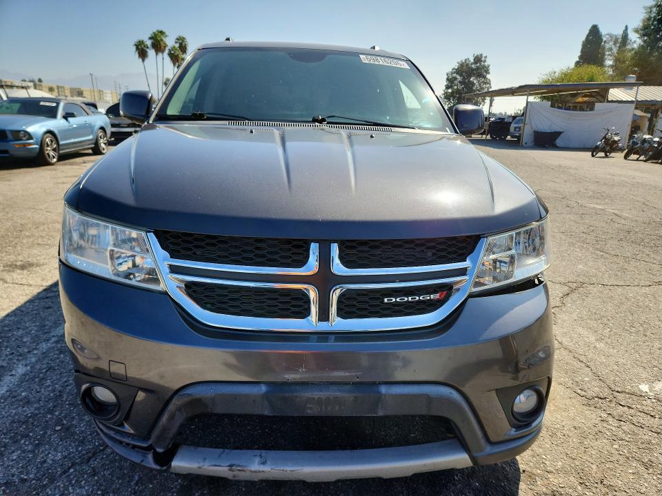 69816206 :رقم المزاد ، 3C4PDCBG5FT727404 vin ، 2015 Dodge Journey مزاد بيع