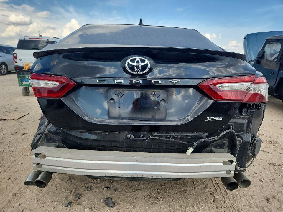 2018 Toyota Camry მანქანა იყიდება აუქციონზე, vin: 4T1BZ1HK3JU002647, აუქციონის ნომერი: 67315036