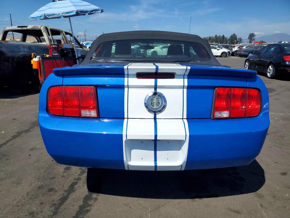 2007 Ford Mustang მანქანა იყიდება აუქციონზე, vin: 1ZVFT84N875244365, აუქციონის ნომერი: 70748586