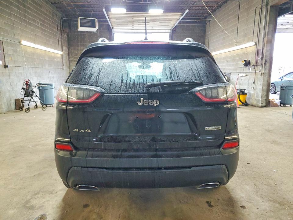 68782646 :رقم المزاد ، 1C4PJMMX6ND548904 vin ، 2022 Jeep Cherokee مزاد بيع