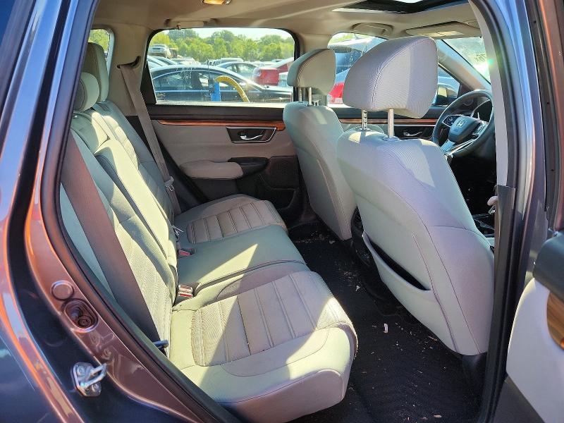 67871476 :رقم المزاد ، 2HKRW2H57HH675747 vin ، 2017 Honda Cr-v مزاد بيع