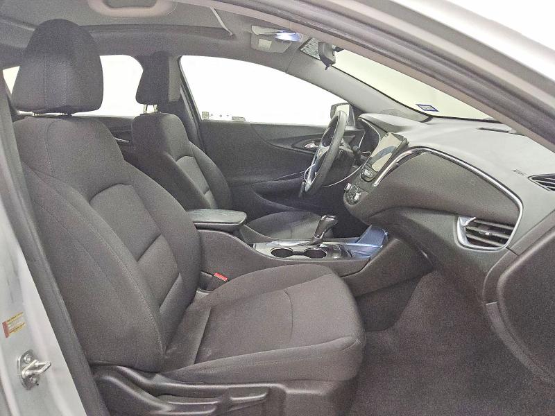 70364646 :رقم المزاد ، 1G1ZD5ST1KF134332 vin ، 2019 Chevrolet Malibu مزاد بيع