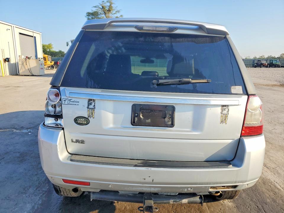 69112296 :رقم المزاد ، SALFR2BN3BH245103 vin ، 2011 Land Rover Lr2 مزاد بيع