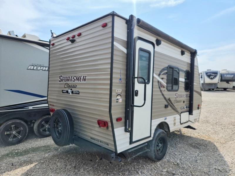 Auction sale of the 2018 Kz Sportsmen, vin: 4EZTK1418J4093102, lot number: 70208426