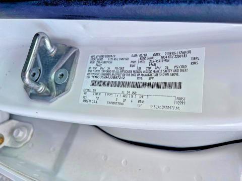 2018 Ford Escape მანქანა იყიდება აუქციონზე, vin: 1FMCU0J94JUB97212, აუქციონის ნომერი: 71081966