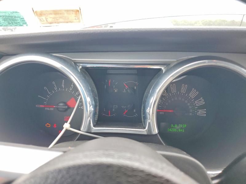 70811406 :رقم المزاد ، 1ZVHT85H755190149 vin ، 2005 Ford Mustang مزاد بيع