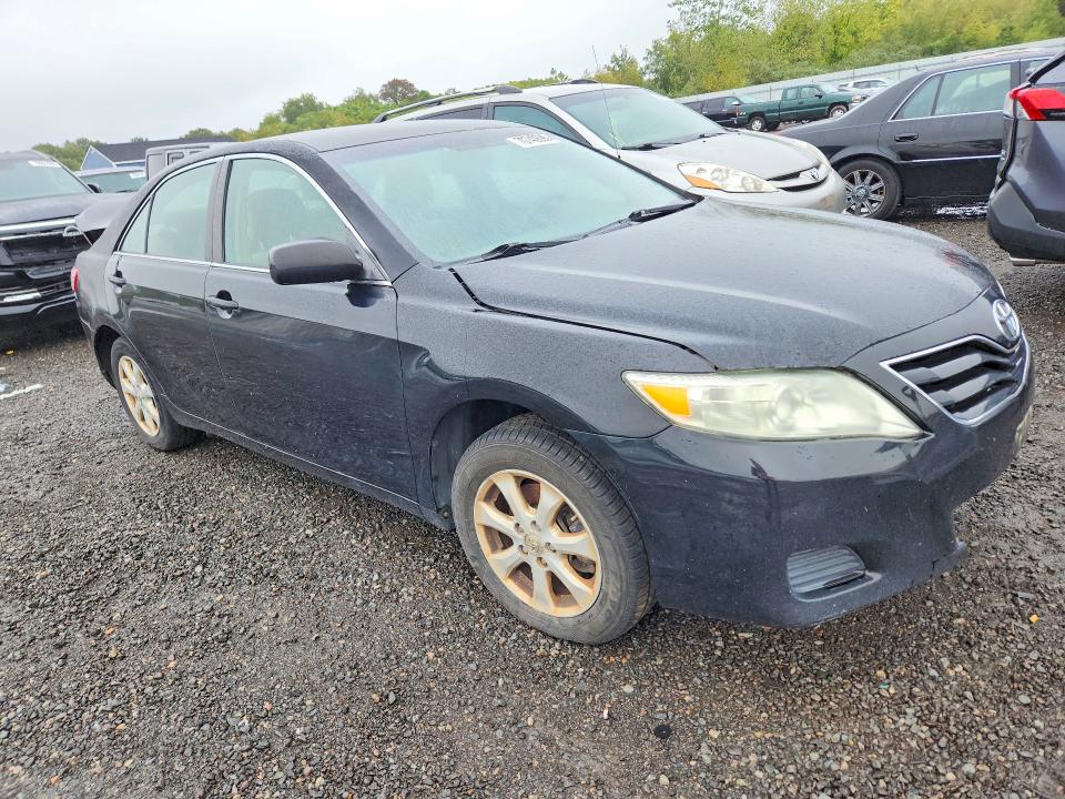 70740696 :رقم المزاد ، 4T4BF3EK4AR065223 vin ، 2010 Toyota Camry مزاد بيع
