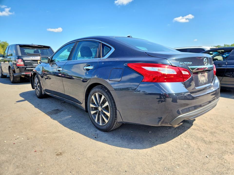 Продажа на аукционе авто 2017 Nissan Altima, vin: 1N4AL3AP9HC128780, номер лота: 68338296
