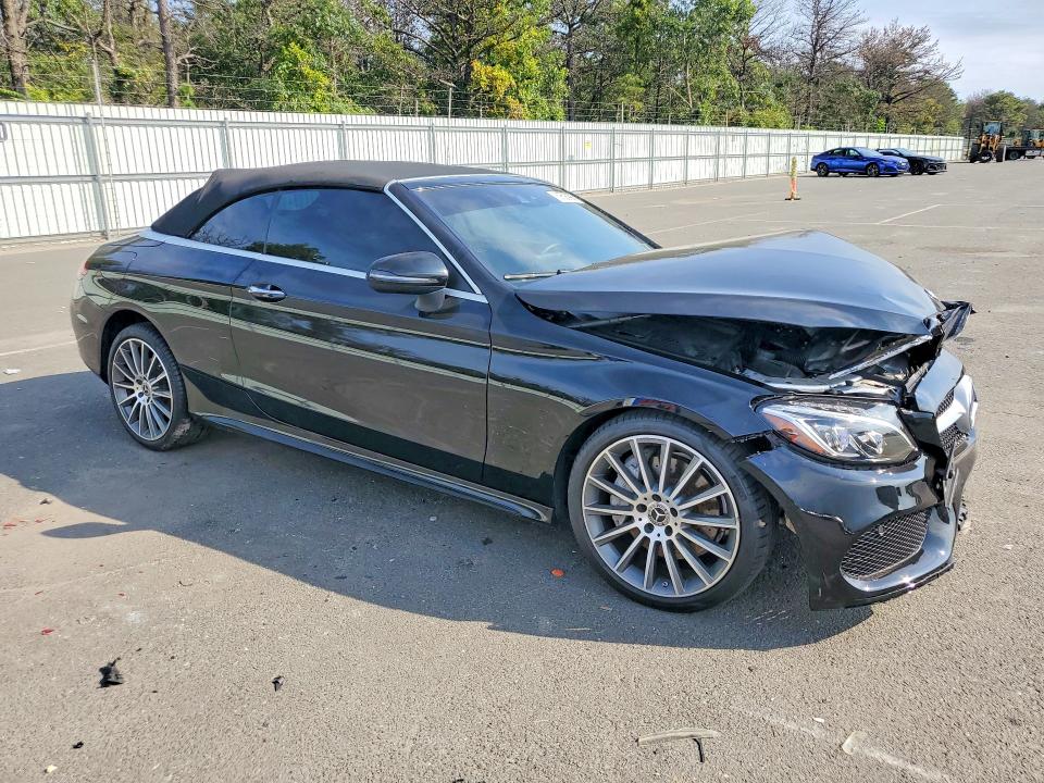 Продажа на аукционе авто 2018 Mercedes-benz C, vin: WDDWK4KB7JF604322, номер лота: 69505996