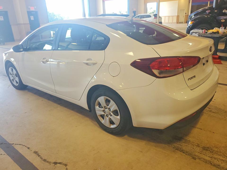 Продажа на аукционе авто 2017 Kia Forte, vin: 3KPFK4A74HE049468        , номер лота: 68839166
