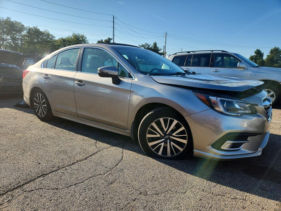 Продажа на аукционе авто 2018 Subaru Legacy, vin: 4S3BNAH63J3042008, номер лота: 68746496
