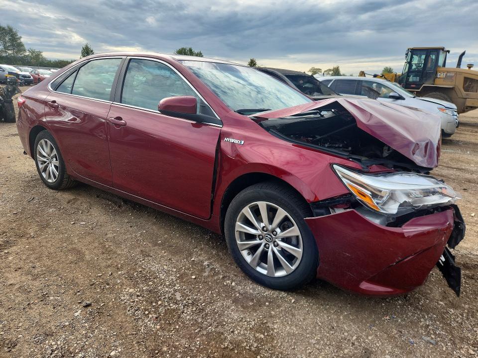 69300316 :رقم المزاد ، 4T1BD1FK1HU203944 vin ، 2017 Toyota Camry Hybrid مزاد بيع