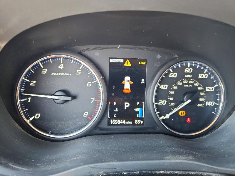 67545676 :رقم المزاد ، JA4JZ4AX1JZ010296 vin ، 2018 Mitsubishi Outlander مزاد بيع