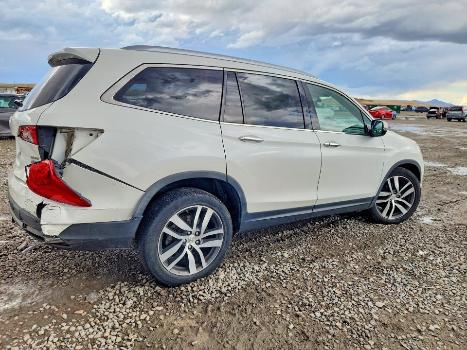 69630066 :رقم المزاد ، 5FNYF6H00HB098310 vin ، 2017 Honda Pilot مزاد بيع