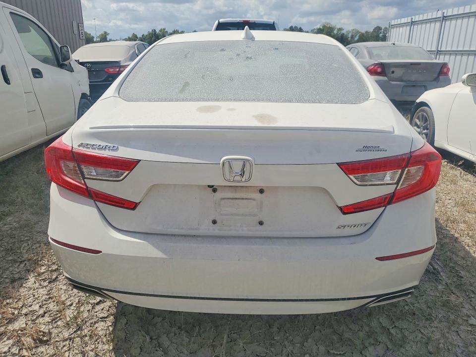 Продаж на аукціоні авто 2018 Honda Accord, vin: 1HGCV1F35JA085520, номер лоту: 71001416