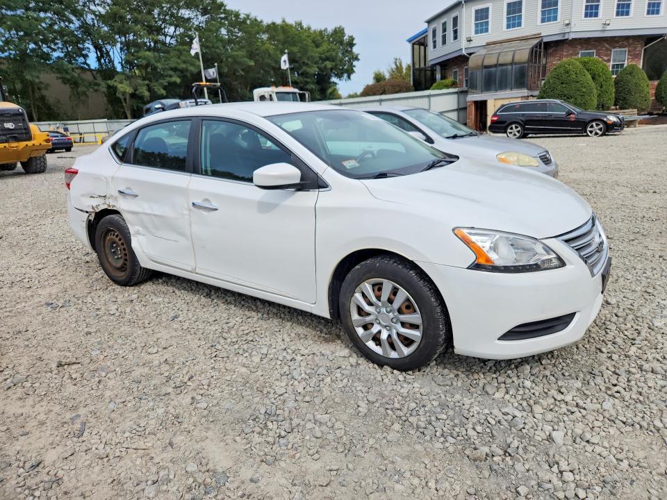 2014 Nissan Sentra მანქანა იყიდება აუქციონზე, vin: 3N1AB7AP3EY249945, აუქციონის ნომერი: 70441376