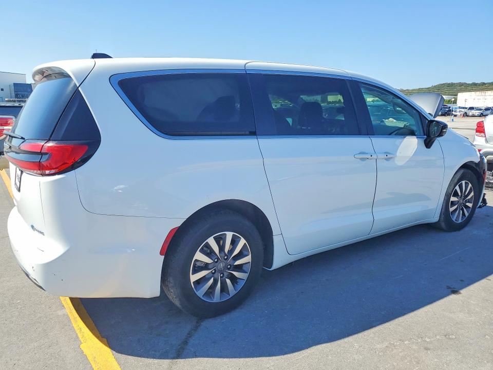 68414866 :رقم المزاد ، 2C4RC1S72RR118178 vin ، 2024 Chrysler Pacifica مزاد بيع