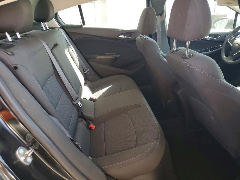 69099786 :رقم المزاد ، 1G1BE5SM2H7276876 vin ، 2017 Chevrolet Cruze مزاد بيع
