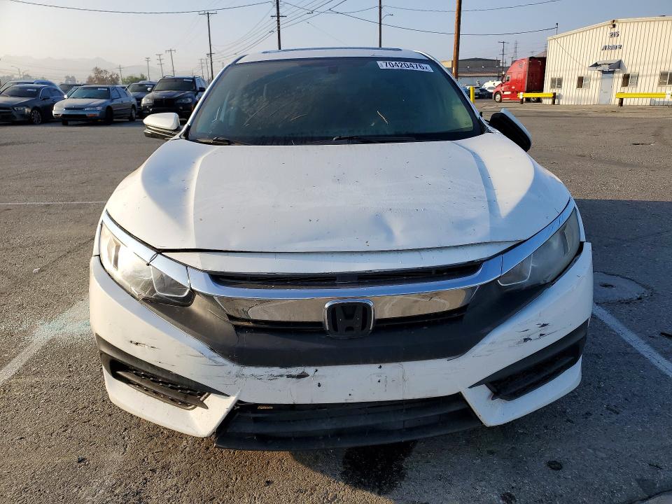 Aukcja sprzedaży 2016 Honda Civic, vin: 2HGFC2F70GH570976, numer aukcji: 70420476