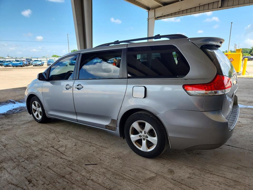 Aukcja sprzedaży 2011 Toyota Sienna, vin: 5TDKK3DC0BS041530, numer aukcji: 69064606