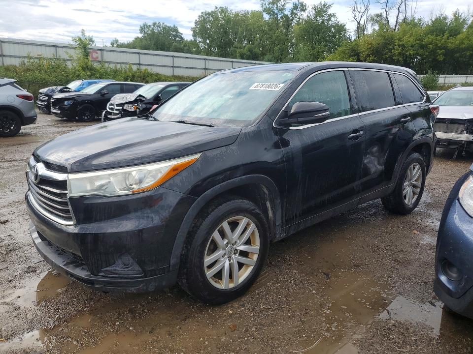 2015 Toyota Highlander მანქანა იყიდება აუქციონზე, vin: 5TDZARFH8FS015082, აუქციონის ნომერი: 67818026